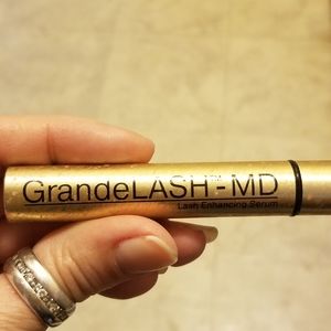 Granderson Lash mascara with castor oil
